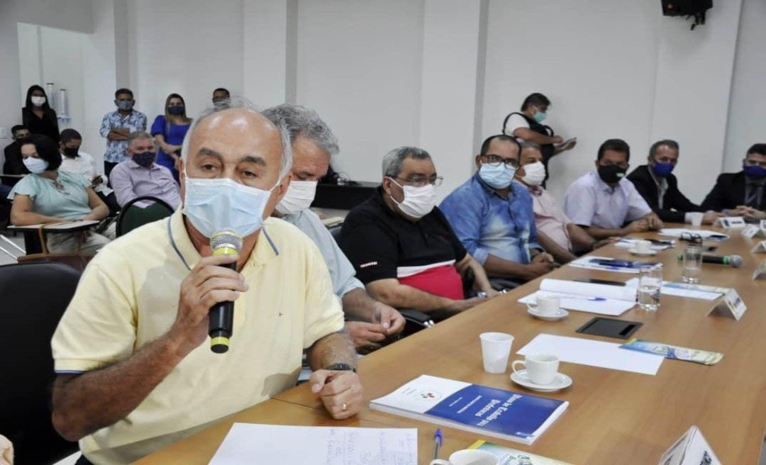 Bocalom é aclamado presidente da Associação dos Municípios do Acre